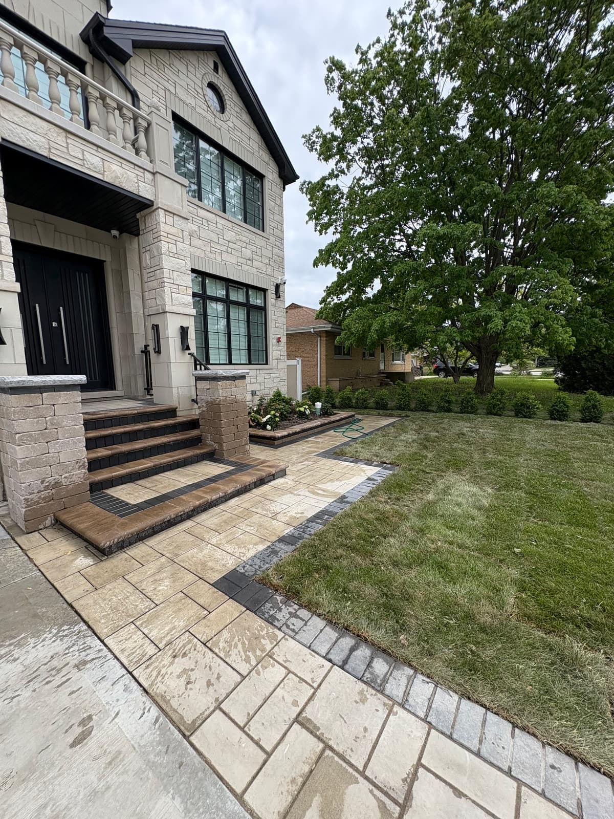 Paver Driveway & Steps — Oak Park, IL